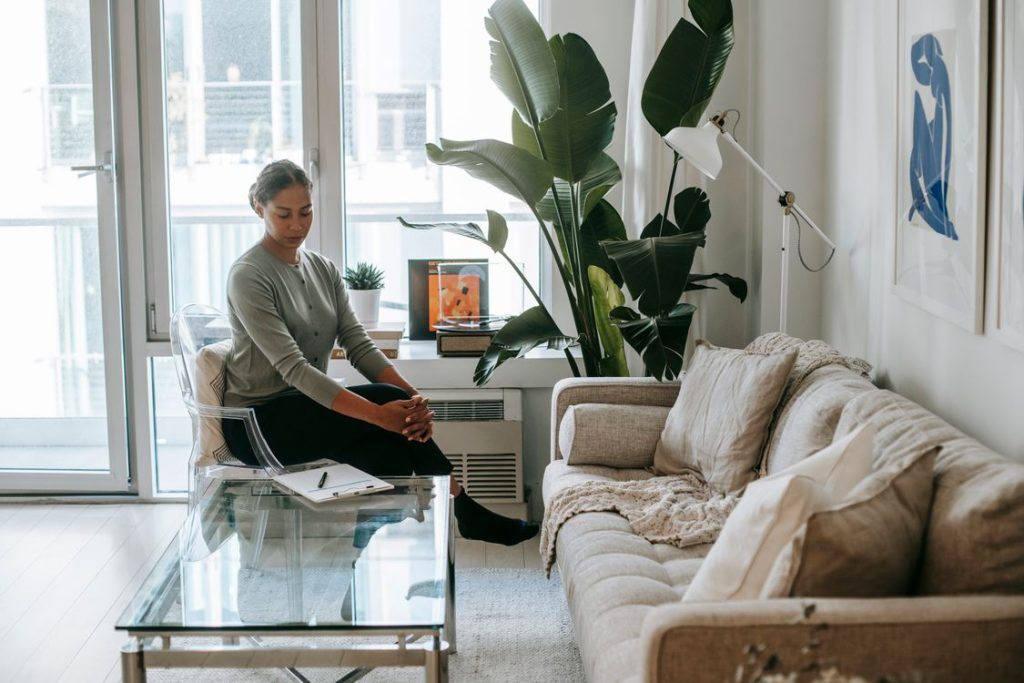 How to Prepare for Your First Therapy Session: A Complete Beginner’s Guide